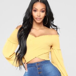 MUSTARD SMOCKED TOP!